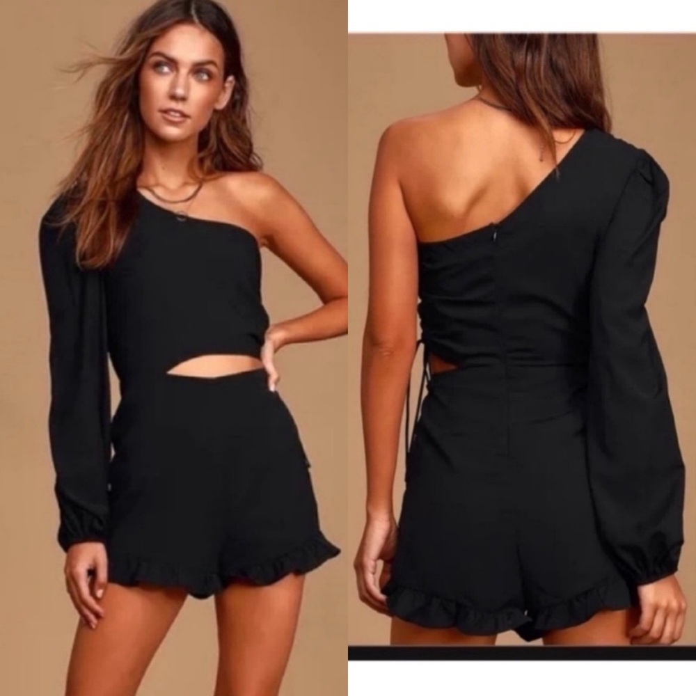 Lulu's Black One-Shoulder Cutout Romper